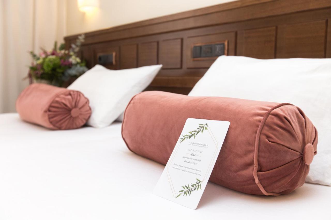Hotel Garelos Betanzos Exterior photo