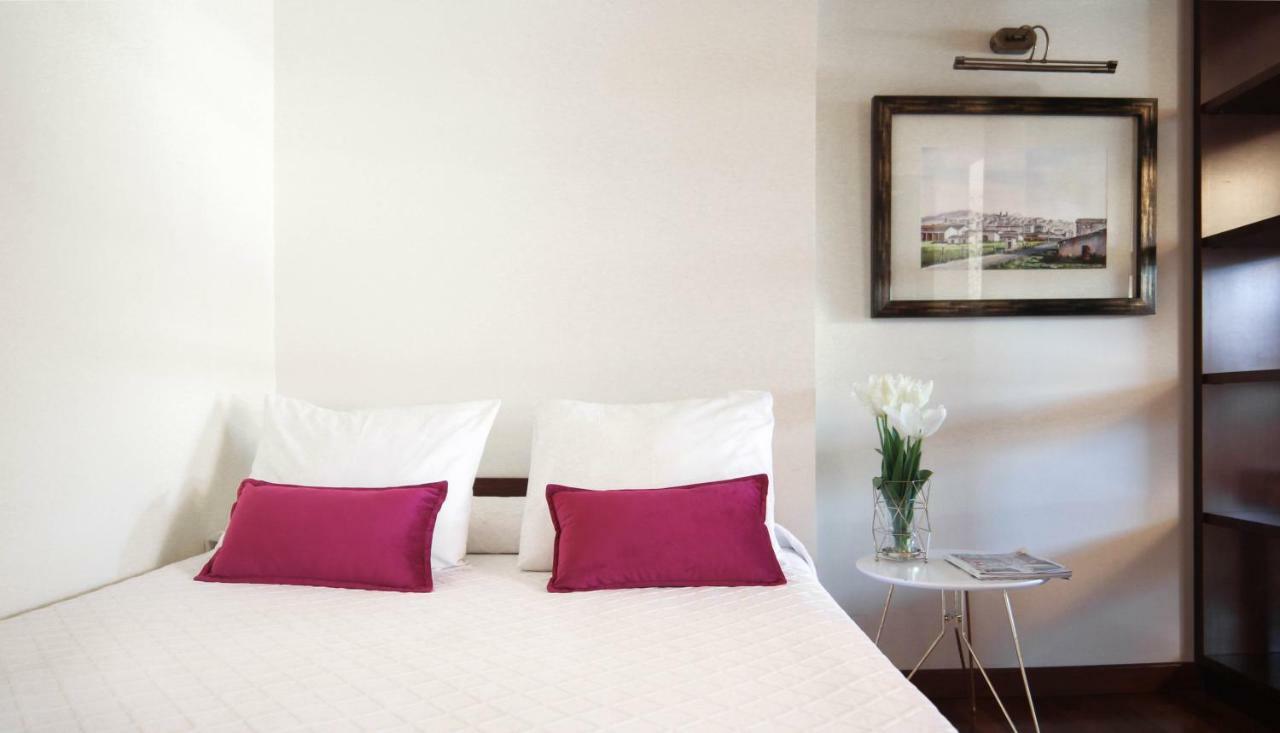 Hotel Garelos Betanzos Exterior photo